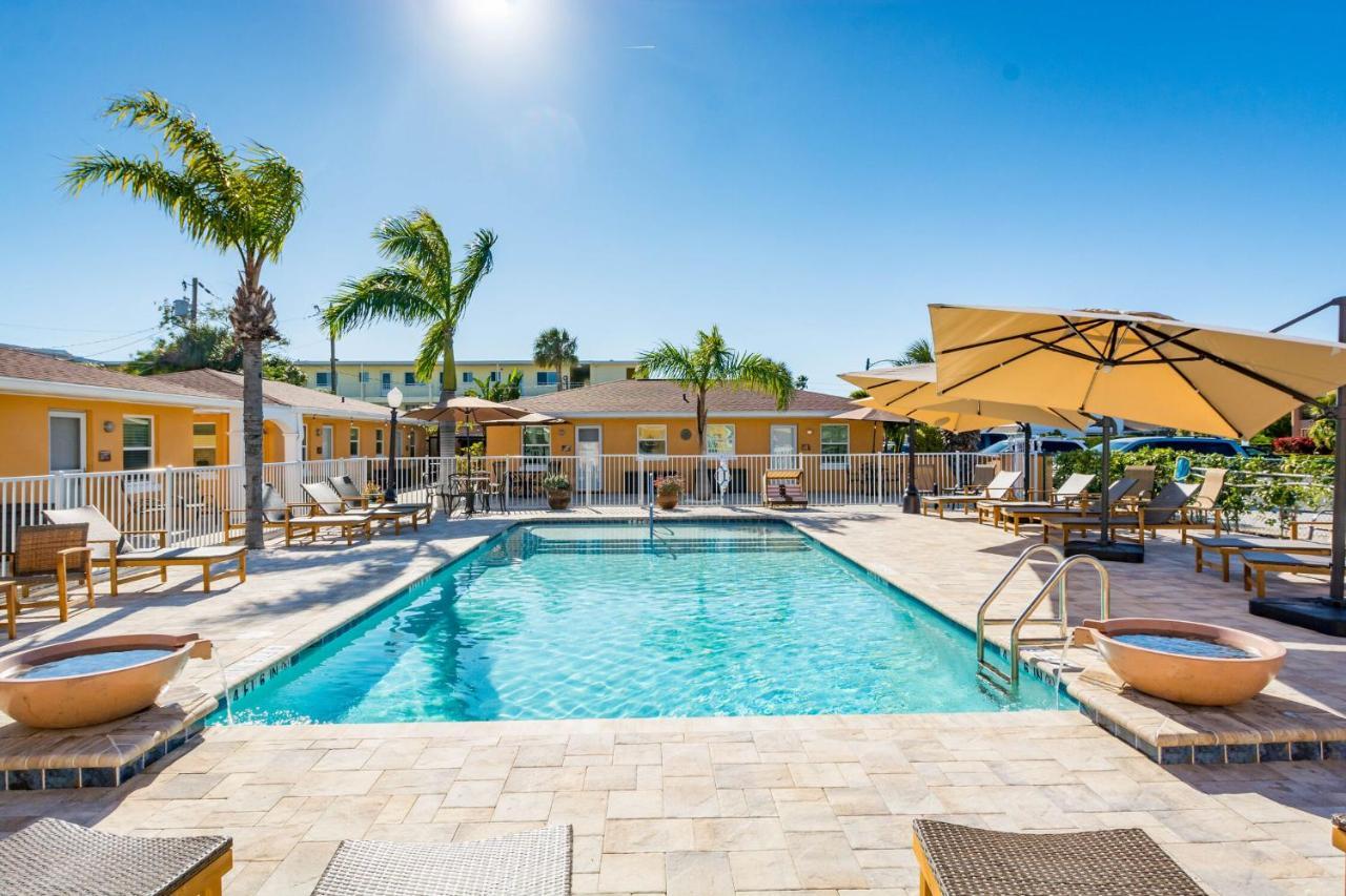 Upham Beach Inn St. Pete Beach Bagian luar foto