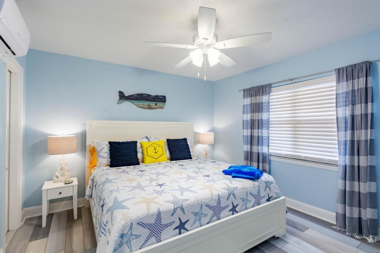 Upham Beach Inn St. Pete Beach Bagian luar foto