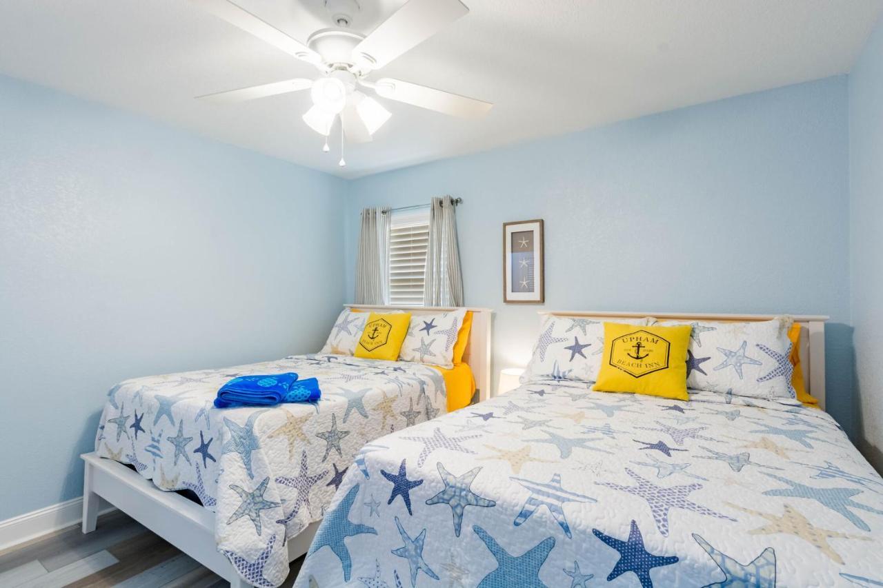 Upham Beach Inn St. Pete Beach Bagian luar foto