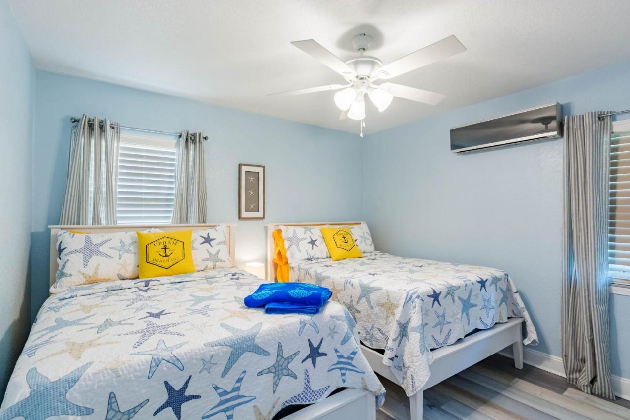 Upham Beach Inn St. Pete Beach Bagian luar foto