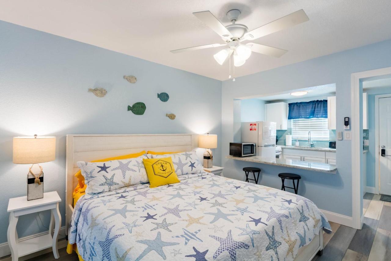 Upham Beach Inn St. Pete Beach Bagian luar foto
