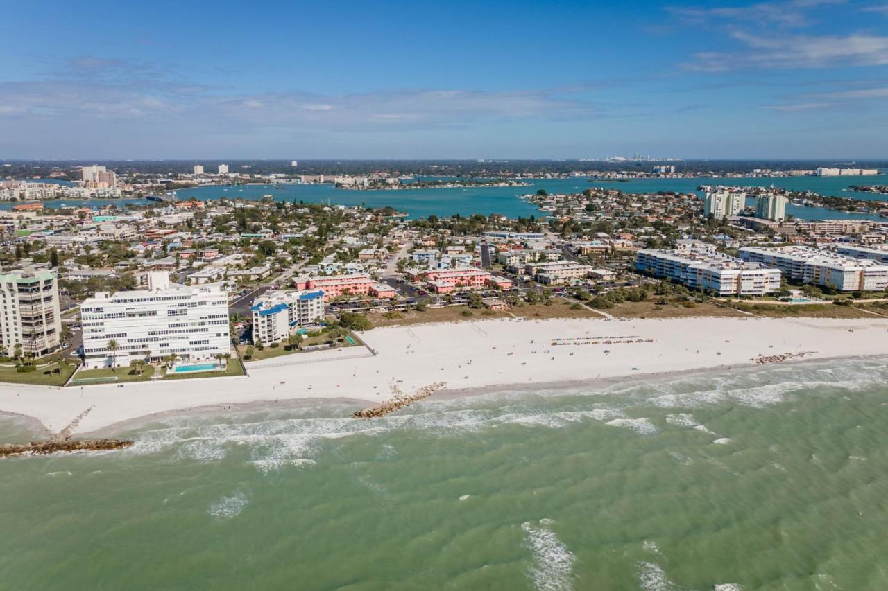Upham Beach Inn St. Pete Beach Bagian luar foto